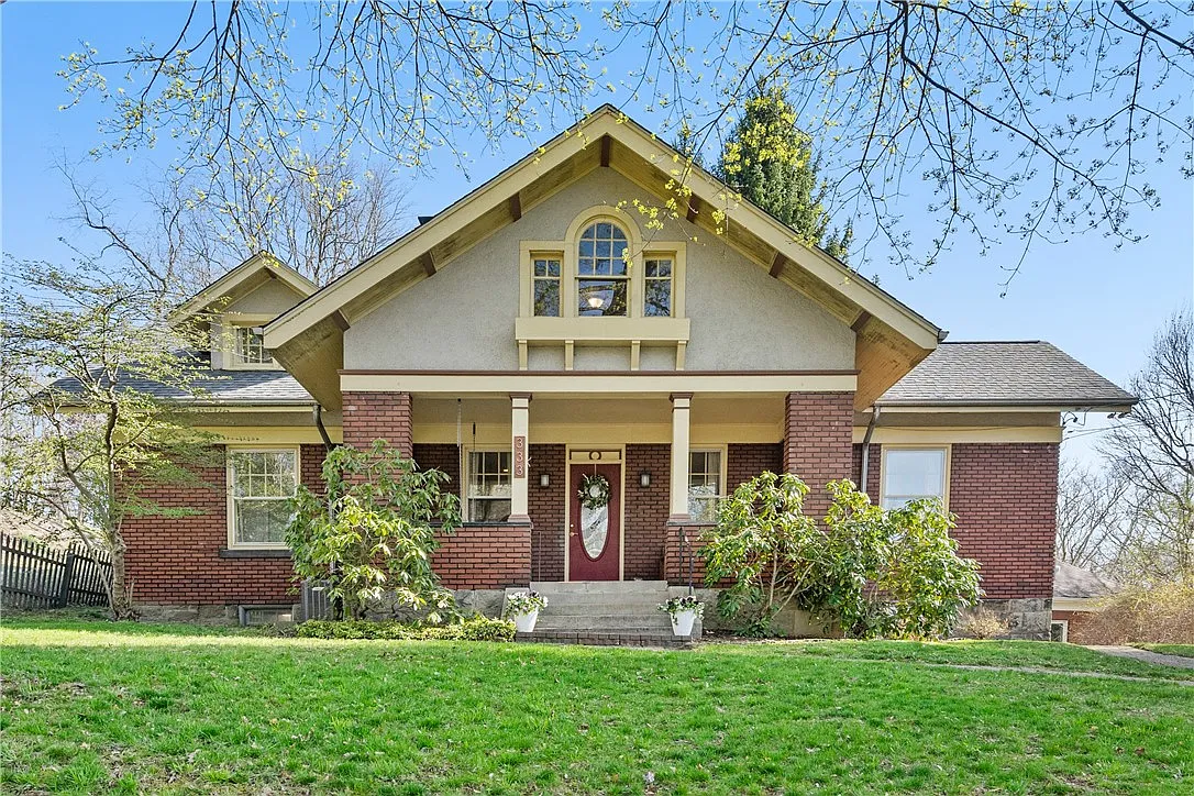 333 Castlegate Rd, Pittsburgh, PA 15221