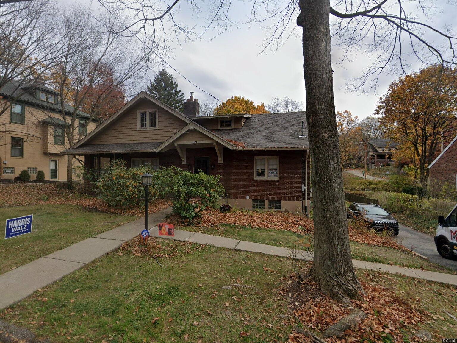 109 Bevington Rd, Pittsburgh, PA 15221